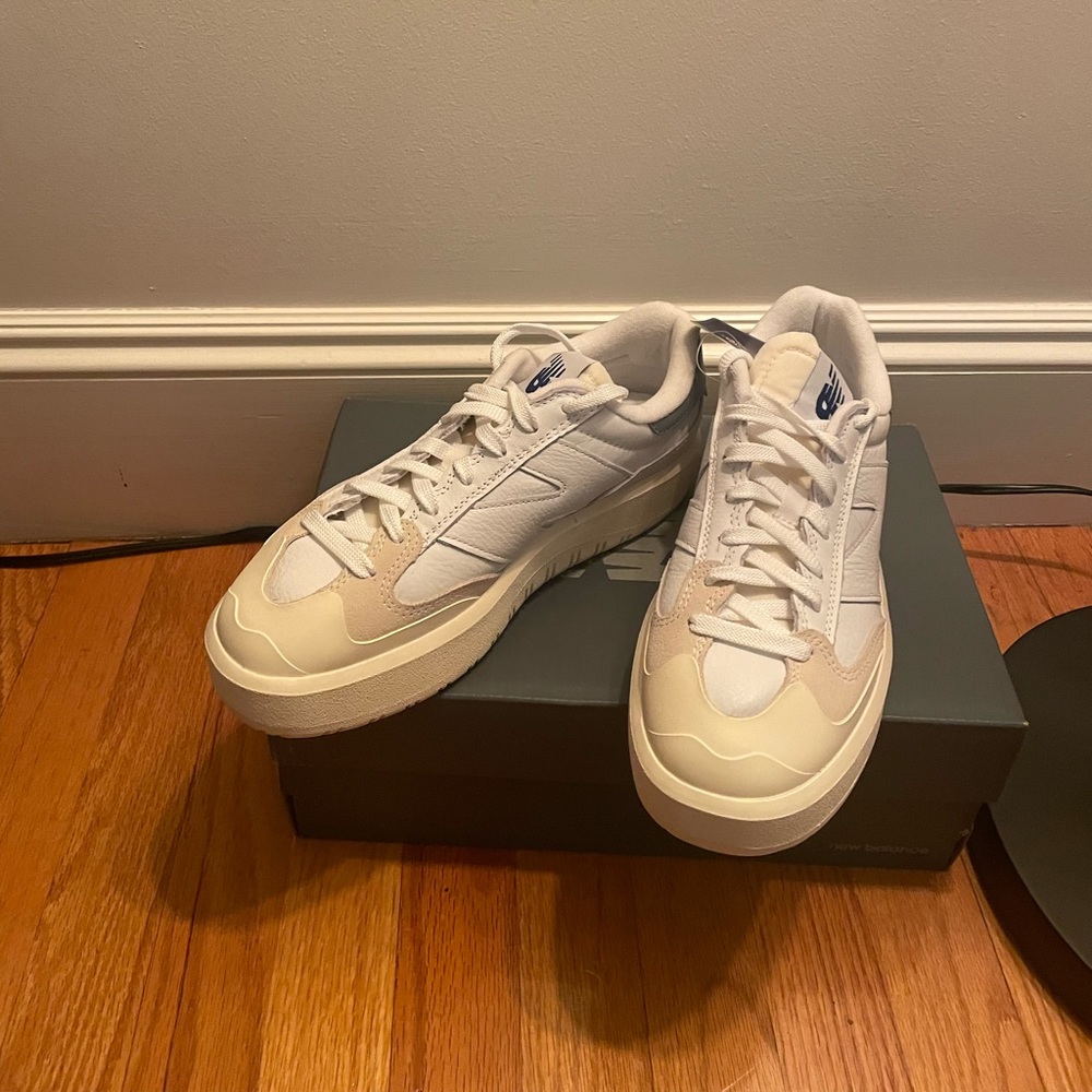 New Balance Sneakers